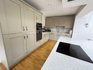 Kitchen- click for photo gallery